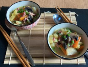 Tonjiru ~ Soupe miso aux porc et aux légumes