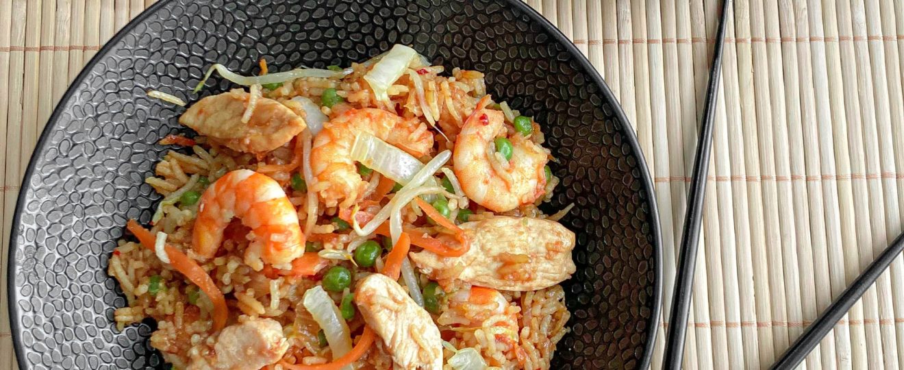 riz sauté poulet et crevettes~ Nasi goreng ayam dan udang