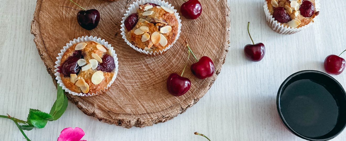 Muffins amande cerises sans gluten ni lactose