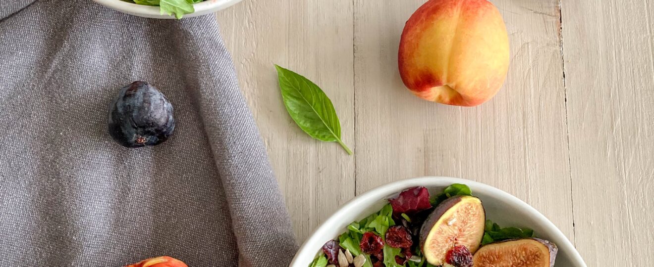 salade jeunes pousses figues et nectarine