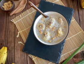 Soupe vietnamienne de tapioca à la banane et au lait de coco ~ chè chuối